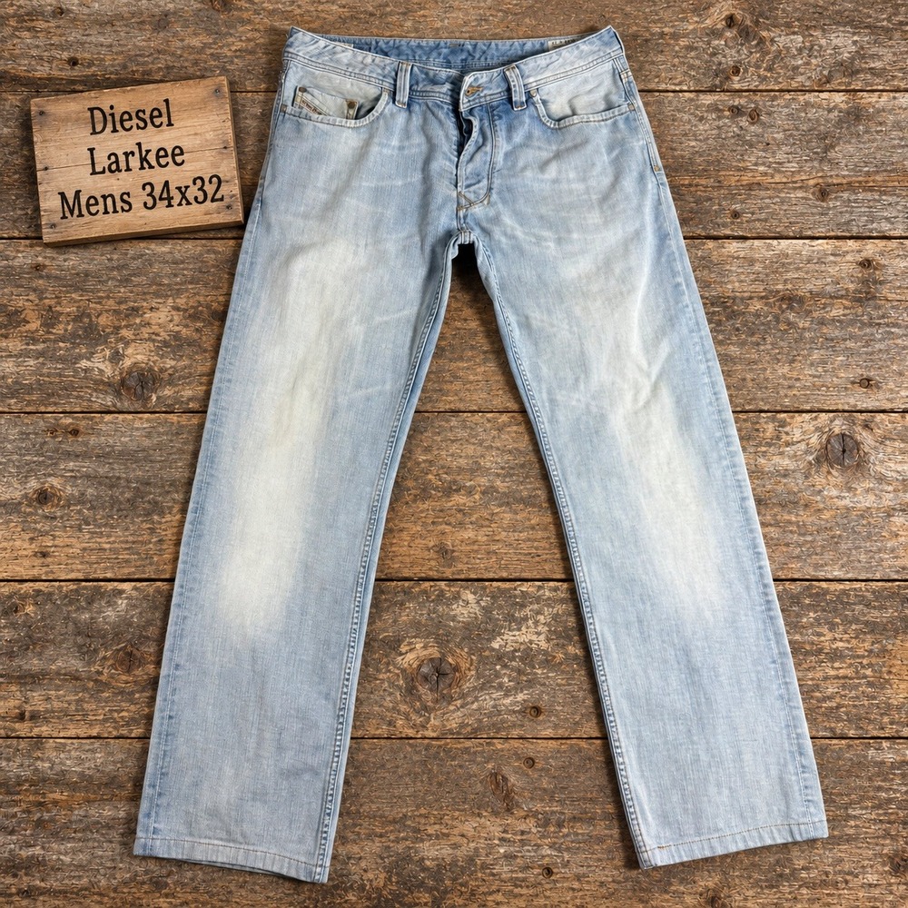 Diesel Men's Straight Jeans Light Blue Wash